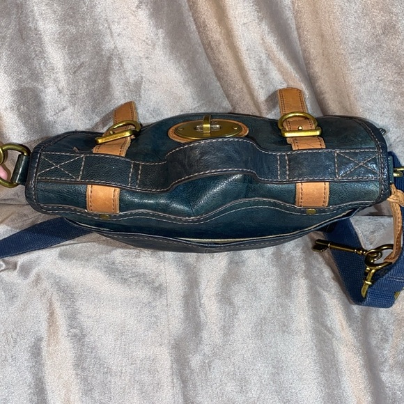 Vintage Fossil Reissue Messenger Bag A27 - Picture 8 of 16